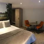 Hotell Boutique En De Zwammenberg 4*