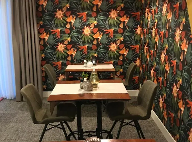 Hotel Boutique En De Zwammenberg 4*