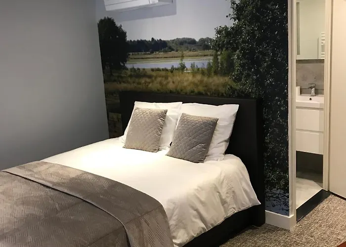 Boutique En De Zwammenberg 4* De Moer